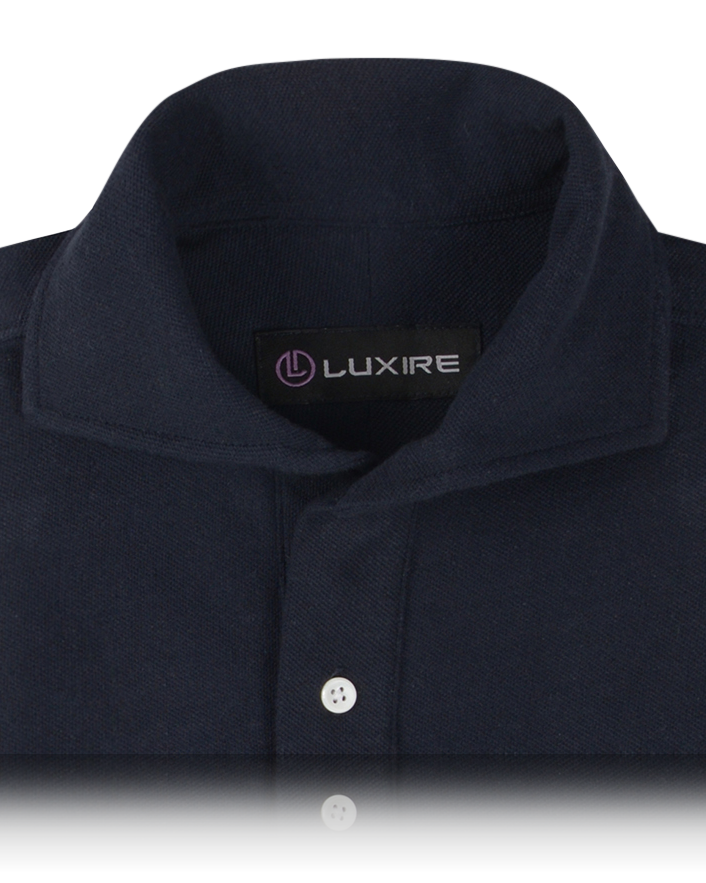 Collar of the custom oxford polo shirt for men by Luxire in navy