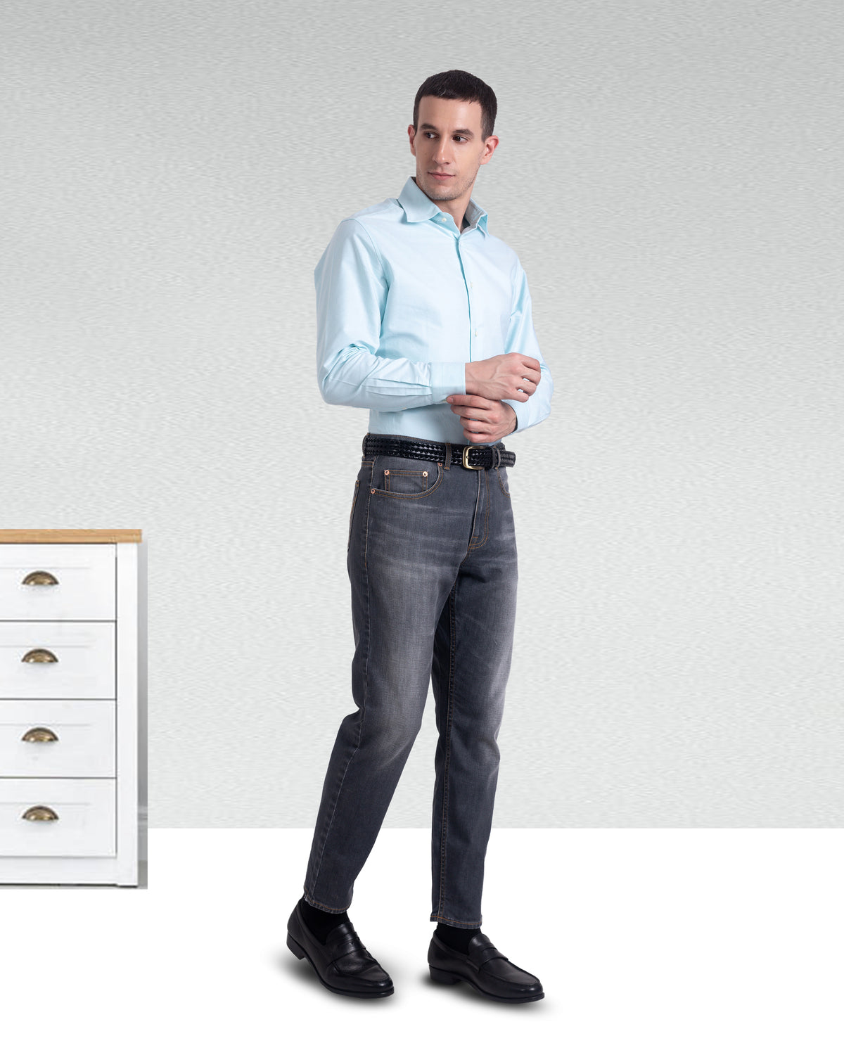 Classic Pale Blue Oxford Shirt - 4