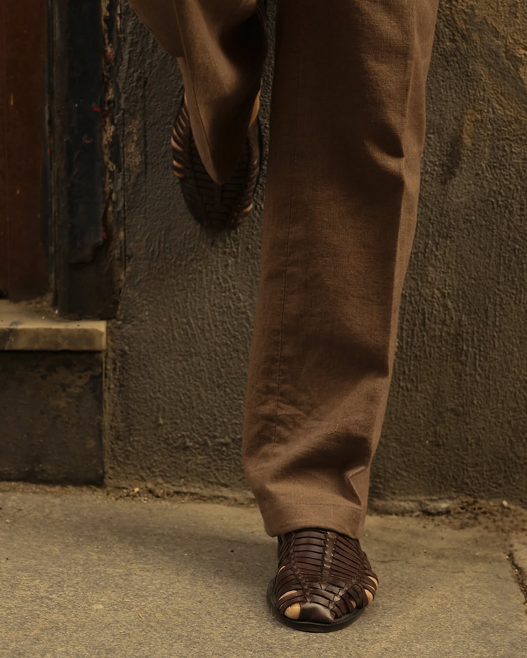 Linen Fresco Brown Pant - 10