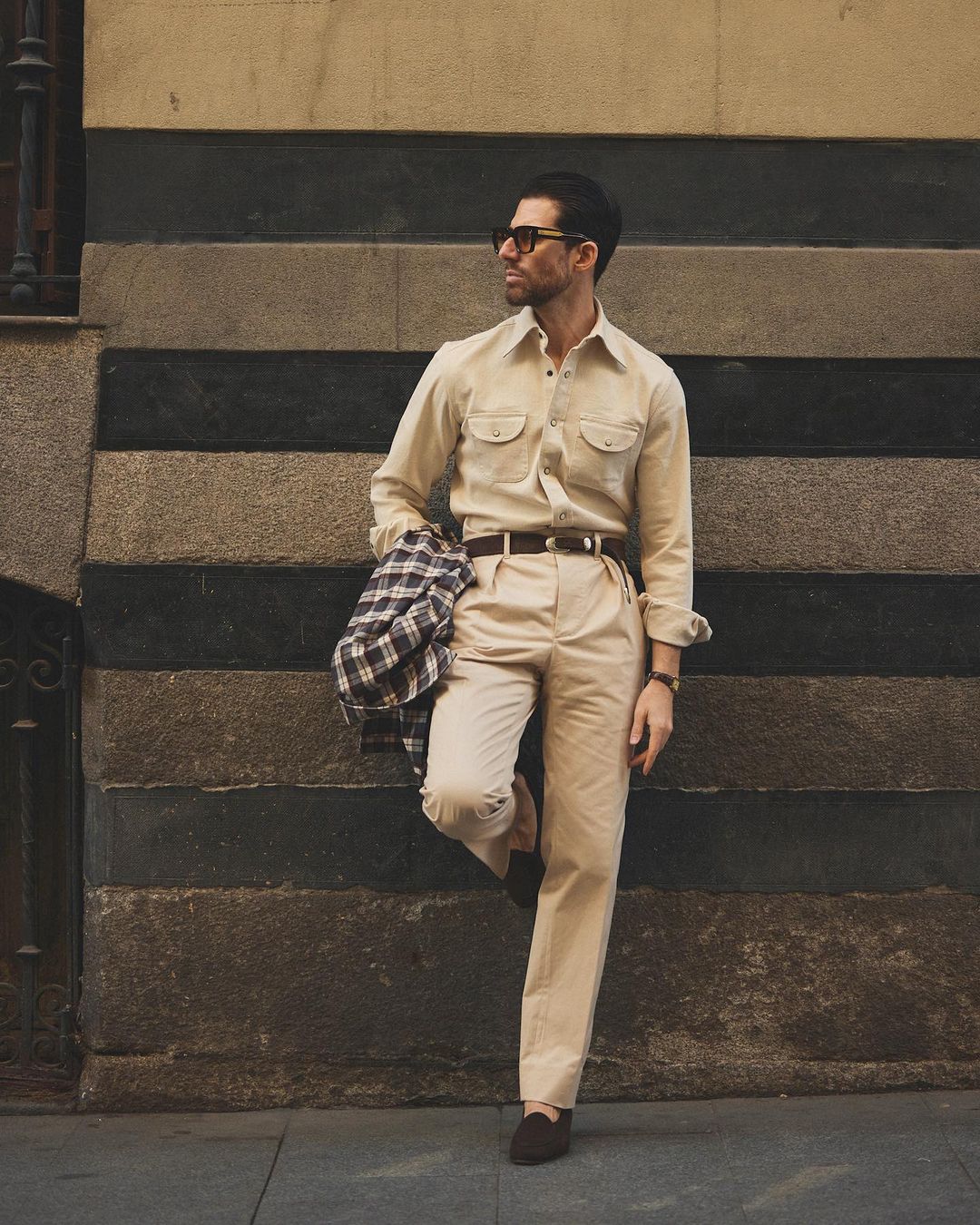 Pleated Khaki Twill Pant - 3
