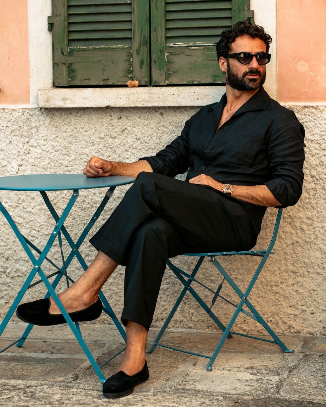 Summer Shirt in Black Linen Classic with one piece collar placket - 7