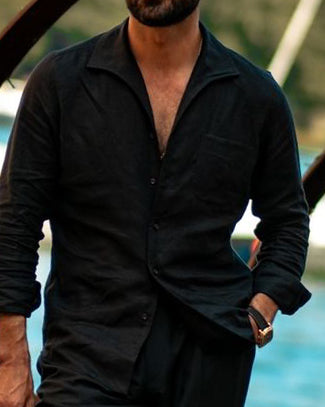 Summer Shirt in Black Linen Classic with one piece collar placket