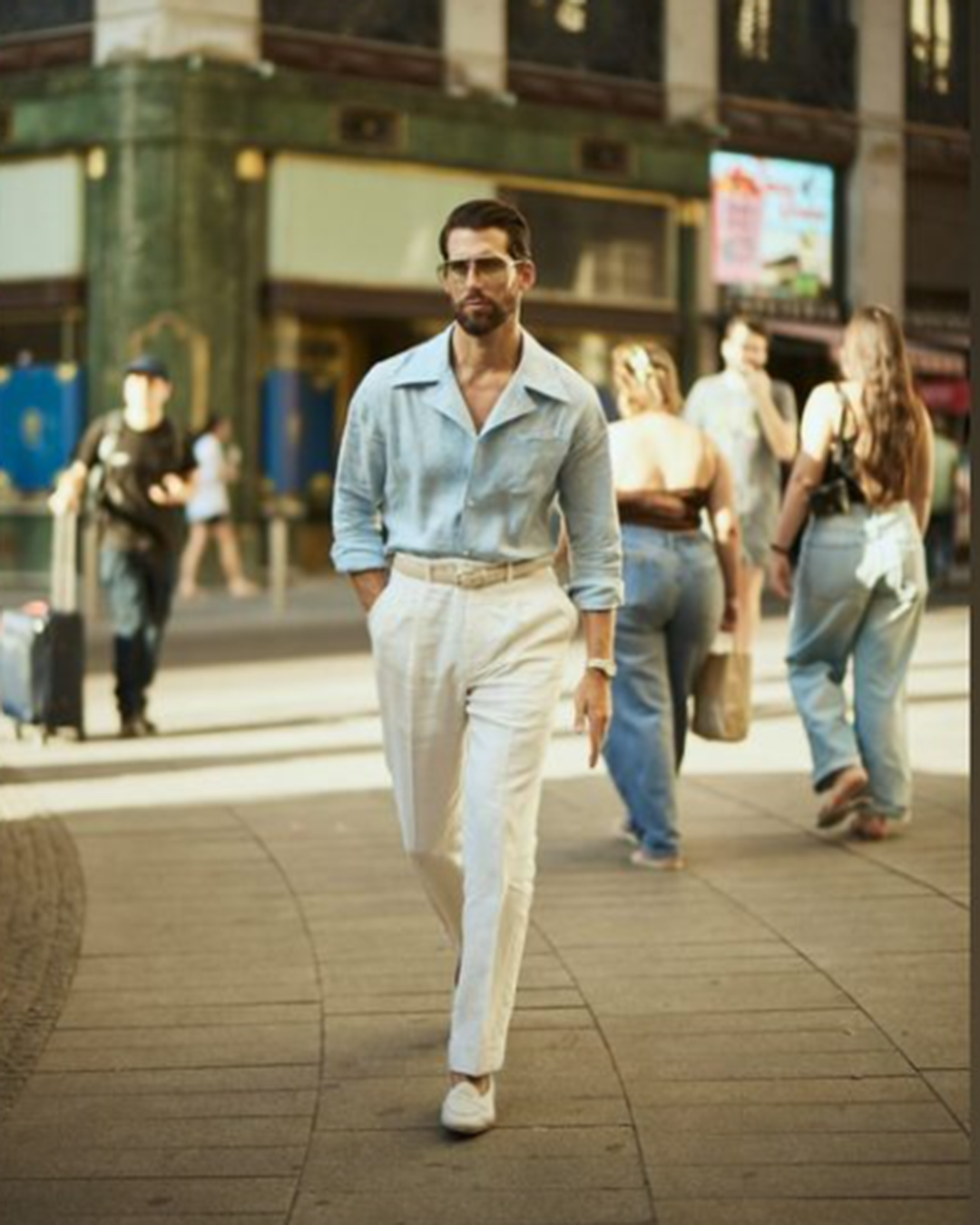 Summer Camp Collar Shirt in Sky Blue Linen - 4