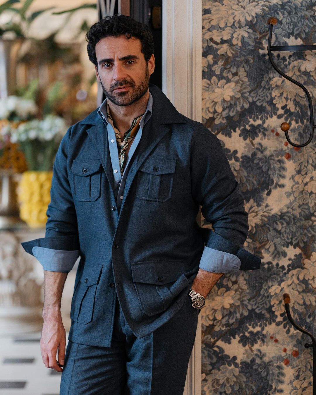 Shirt Jacket in Dugdale Navy Blue Wool Flannel - 3